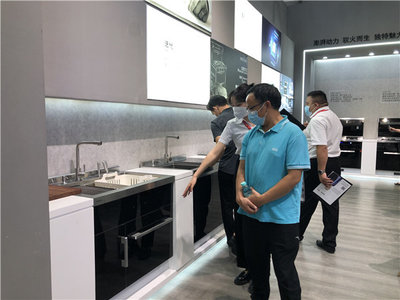 【2021廣州展】成為爆單王,莫尼集成灶做對(duì)了什么?